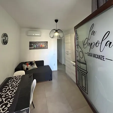 La Cupola - N 10 テルミニ・イメレーゼ